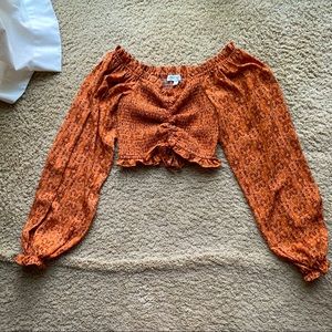 Flowy long sleeve